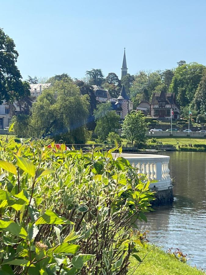 Manoir De La Prise Tarot Bed & Breakfast Bagnoles de l'Orne Normandie Ngoại thất bức ảnh